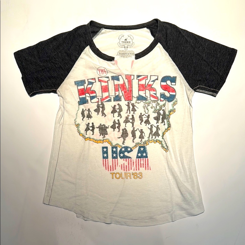 The KINKS Raglan T-Shirt by Trunk LTD  - Black and White